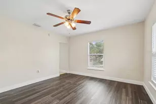725 21st Ave S, Saint Petersburg, FL 33705 - Photo 32