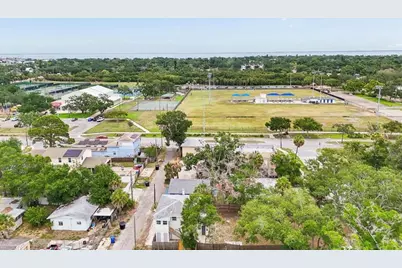 725 21st Avenue S, Saint Petersburg, FL 33705 - Photo 54