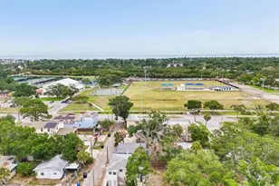 725 21st Ave S, Saint Petersburg, FL 33705 - Photo 54