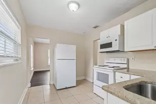 725 21st Ave S, Saint Petersburg, FL 33705 - Photo 24