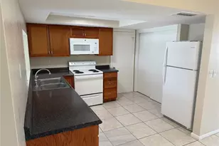 3452 Columbus Dr, Holiday, FL 34691 - Photo 6