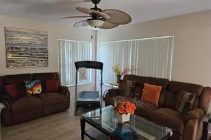 708 Brannen Cir, Sun City Center, FL 33573 - Photo 24