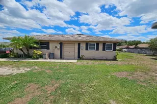 708 Brannen Cir, Sun City Center, FL 33573 - Photo 6