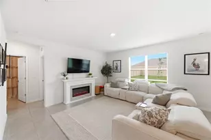 8210 Dolphin Blf Blvd, Wesley Chapel, FL 33545 - Photo 22