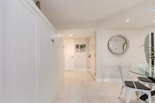 690 Island Way, Clearwater Beach, FL 33767 - Photo 26