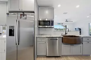 103 6th St NW, Ruskin, FL 33570 - Photo 14