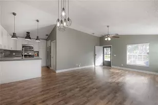 2756 Braham Ct, Palm Harbor, FL 34684 - Photo 6