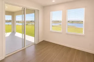 12558 Colonnade Vis Dr, Riverview, FL 33579 - Photo 6
