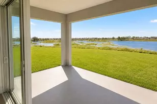 12558 Colonnade Vis Dr, Riverview, FL 33579 - Photo 20