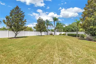 10127 Vista Pointe Dr, Tampa, FL 33635 - Photo 70