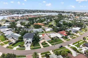 1022 Eden Isle Dr NE, Saint Petersburg, FL 33704 - Photo 44