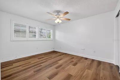 1022 Eden Isle Drive NE, Saint Petersburg, FL 33704 - Photo 38
