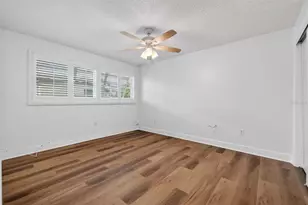 1022 Eden Isle Dr NE, Saint Petersburg, FL 33704 - Photo 38