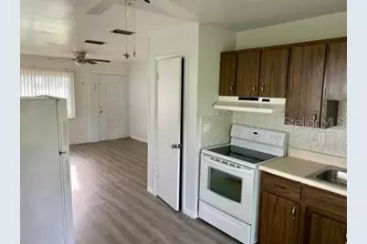4808 20th Street, Zephyrhills, FL 33542 - Photo 4