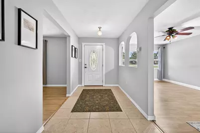 9400 Savoy Court, New Port Richey, FL 34654 - Photo 4