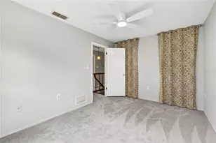 9400 Savoy Ct, New Port Richey, FL 34654 - Photo 32