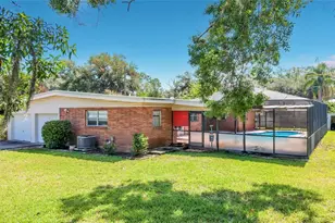 605 Courtney Dr, Tampa, FL 33617 - Photo 48