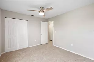 615 48th St W, Palmetto, FL 34221 - Photo 22
