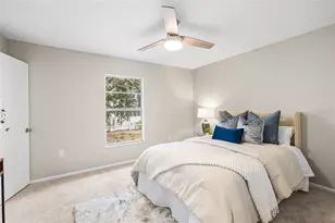 615 48th St W, Palmetto, FL 34221 - Photo 14