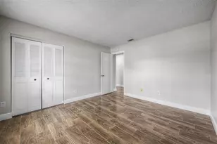 28353 Tanglewood Dr, Wesley Chapel, FL 33543 - Photo 22