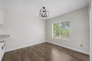 28353 Tanglewood Dr, Wesley Chapel, FL 33543 - Photo 8