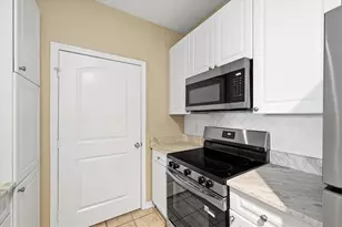 4221 W Spruce St, Tampa, FL 33607 - Photo 12