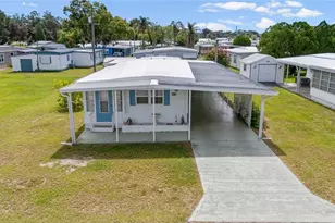 5346 Jo St, Zephyrhills, FL 33542 - Photo 4