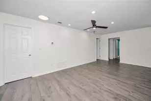 13125 Cimarron Cir N, Largo, FL 33774 - Photo 24