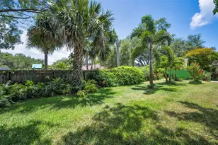 13125 Cimarron Cir N, Largo, FL 33774 - Photo 58