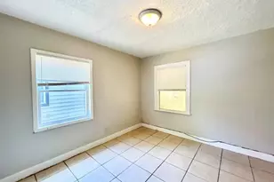 1311 Prescott St S, Saint Petersburg, FL 33712 - Photo 16
