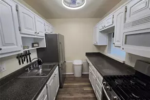 5967 Terrace Park Dr N, Saint Petersburg, FL 33709 - Photo 18