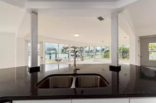 720 115th Ave, Treasure Island, FL 33706 - Photo 12