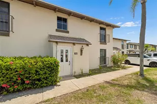 552 Plaza Seville Ct, Treasure Island, FL 33706 - Photo 26