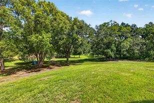 17265 Mdw Blf Vw, Dade City, FL 33523 - Photo 70
