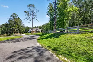 17265 Mdw Blf Vw, Dade City, FL 33523 - Photo 16