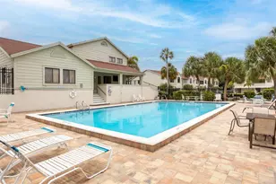 2395 Hanover Dr, Dunedin, FL 34698 - Photo 60