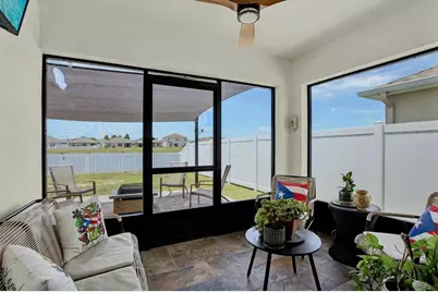1013 Tidal Rock Ave, Ruskin, FL 33570 - Photo 12
