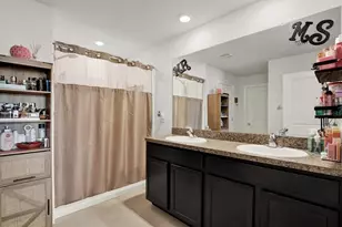 1013 Tidal Rock Ave, Ruskin, FL 33570 - Photo 14
