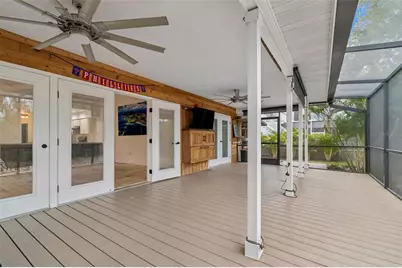 1425 Poinsettia Avenue, Tarpon Springs, FL 34689 - Photo 30