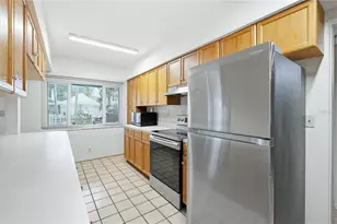 2814 W Price Ave, Tampa, FL 33611 - Photo 8
