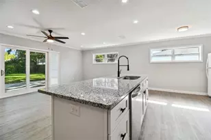 535 W Palmeden Dr, Lakeland, FL 33803 - Photo 14