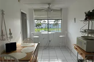 4720 Locust St NE, Saint Petersburg, FL 33703 - Photo 6