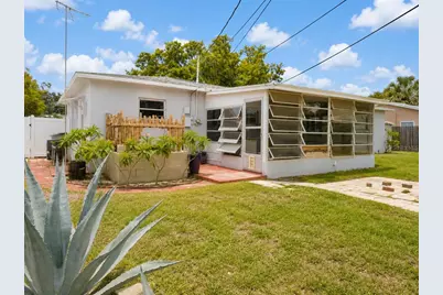6000 42nd Avenue N, Saint Petersburg, FL 33709 - Photo 32