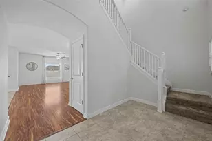 1306 Harbour Blue St, Ruskin, FL 33570 - Photo 4