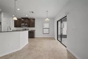 1306 Harbour Blue St, Ruskin, FL 33570 - Photo 10