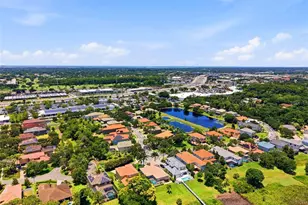 2691 Lakebreeze Ln S, Clearwater, FL 33759 - Photo 60