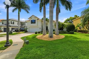 2691 Lakebreeze Ln S, Clearwater, FL 33759 - Photo 6