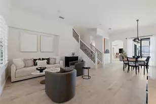 2691 Lakebreeze Ln S, Clearwater, FL 33759 - Photo 16