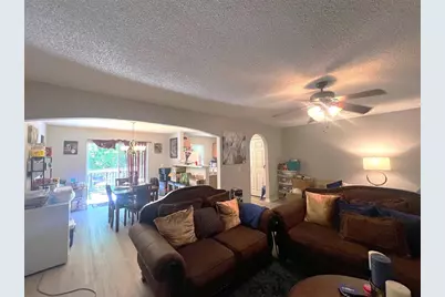 4617 Ashburn Square Drive, Tampa, FL 33610 - Photo 4