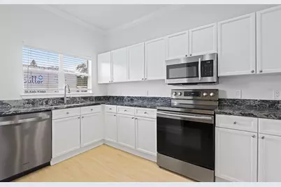 4706 Gurnet Court, Tampa, FL 33611 - Photo 10